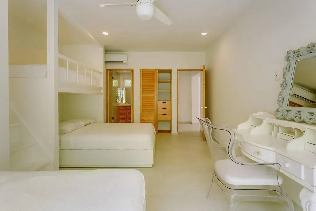 Dream House With Private Deck In Puerto Aventuras Villa